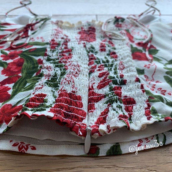 ❌[SOLD]❌Reformation Liza Top || Georgette - Picture 13 of 16